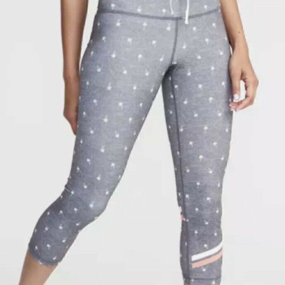 Old Navy Go Dry High Rise Compression Crop Gray Palm Trees